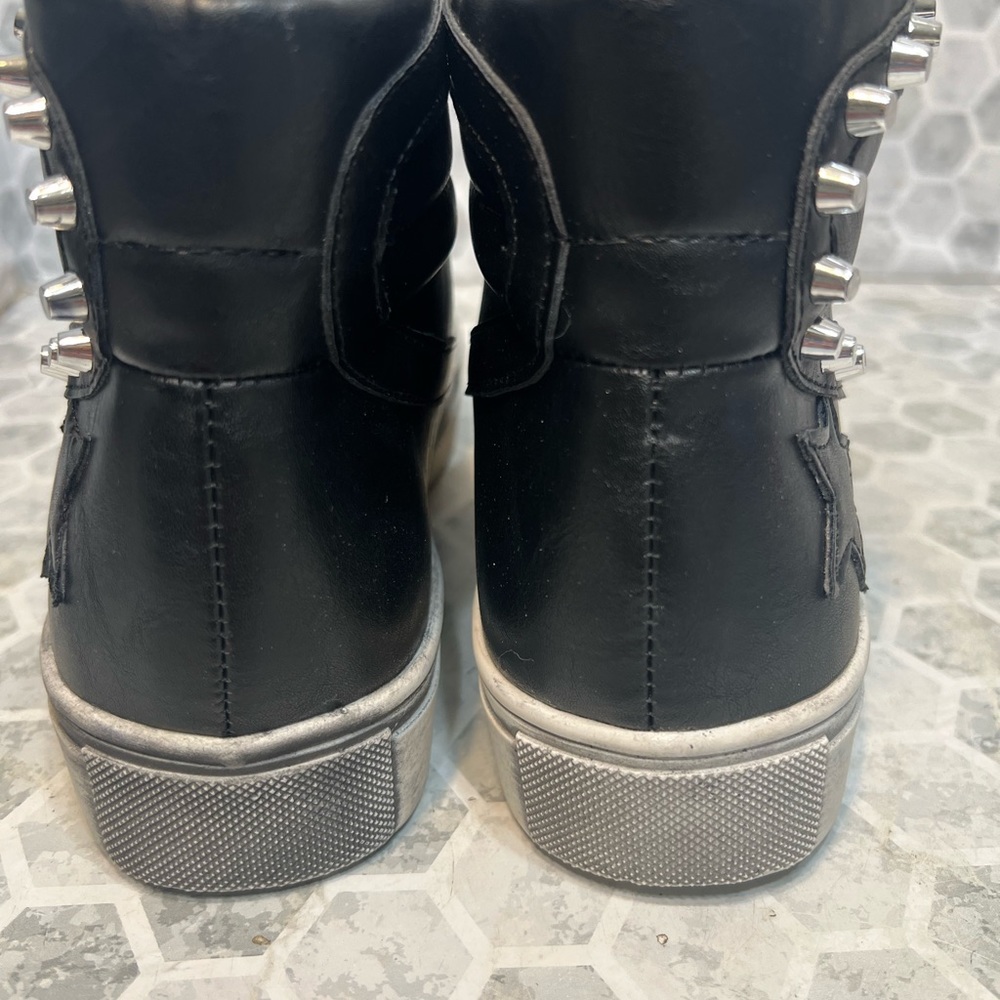 New no box studded black high top sneakers Sz 7.5 - Picture 6 of 9